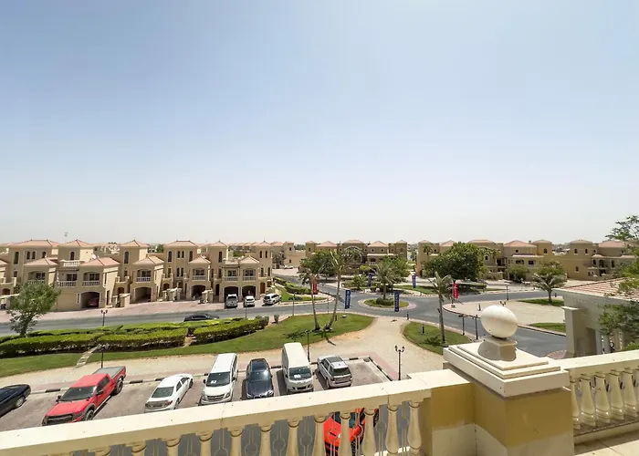 Blue Collection Holiday Homes - Al Hamra Village