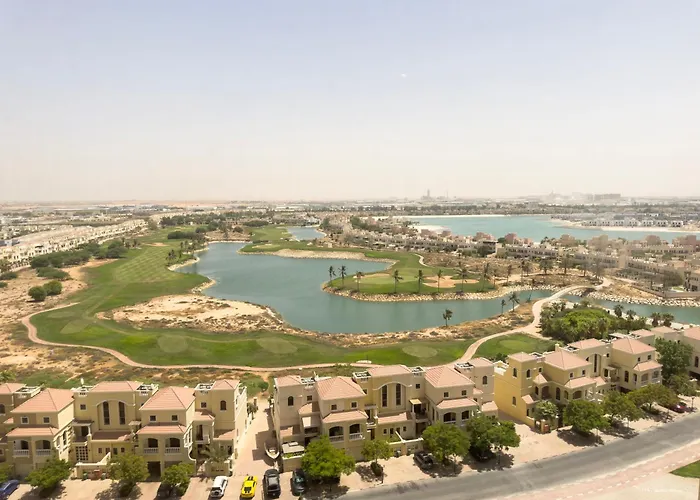 Blue Collection Holiday Homes - Al Hamra Village